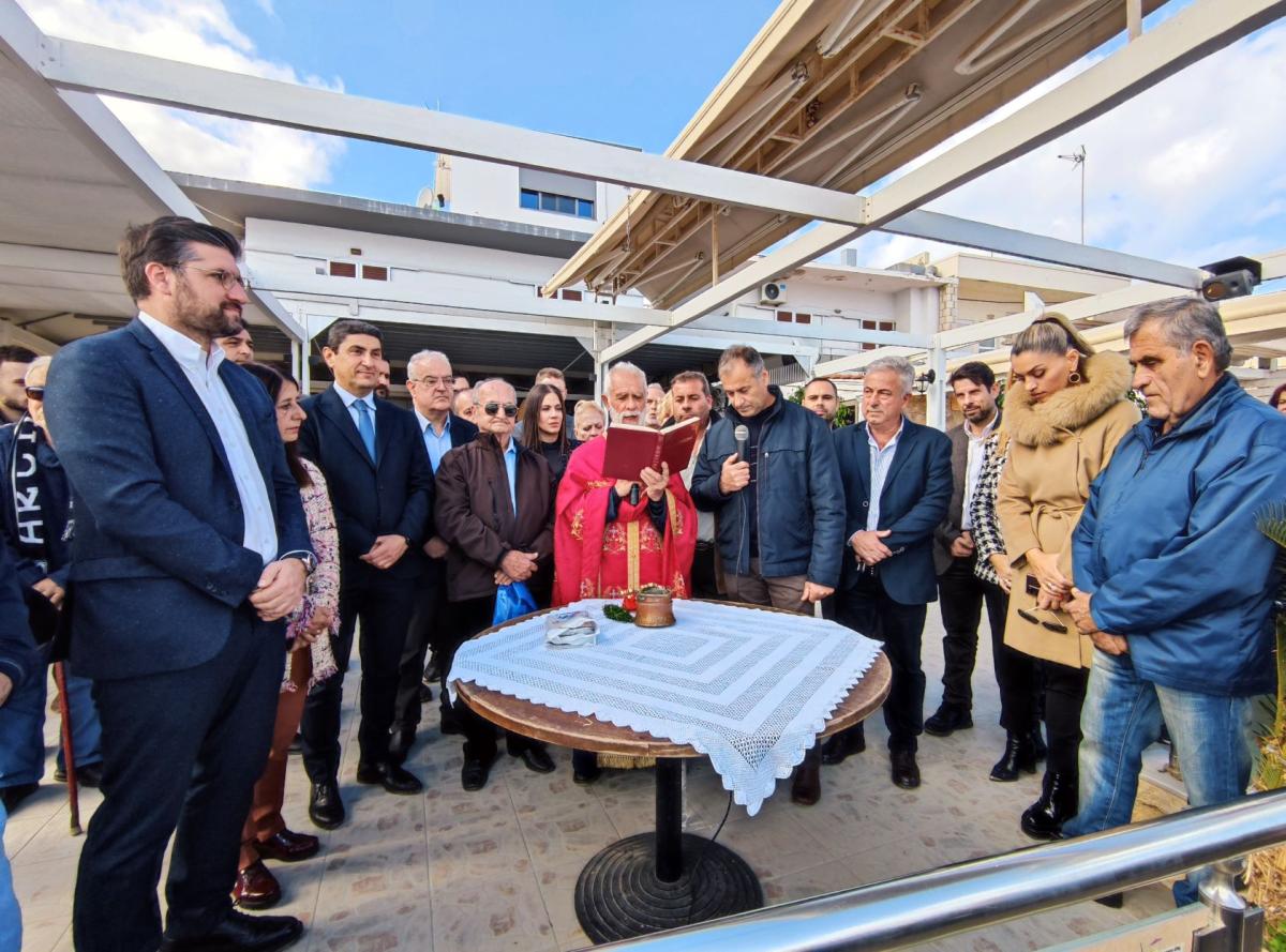 Πλήθος κόσμου στις τελετές καθαγιασμού των υδάτων στο Μαλεβιζί(pics)