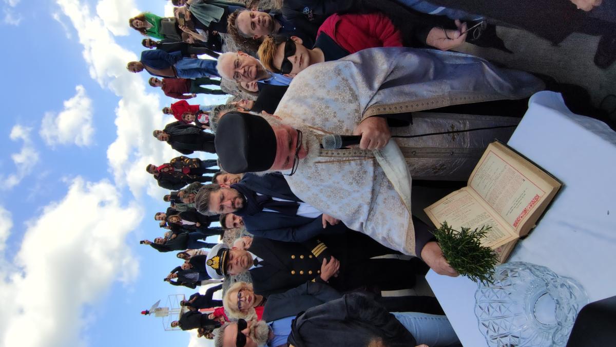 Πλήθος κόσμου στις τελετές καθαγιασμού των υδάτων στο Μαλεβιζί(pics)