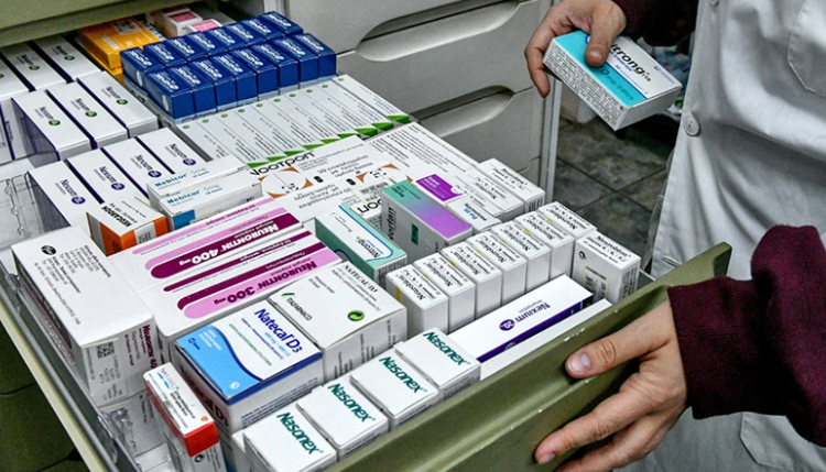 Λείπουν 1.300 φάρμακα από τα φαρμακεία