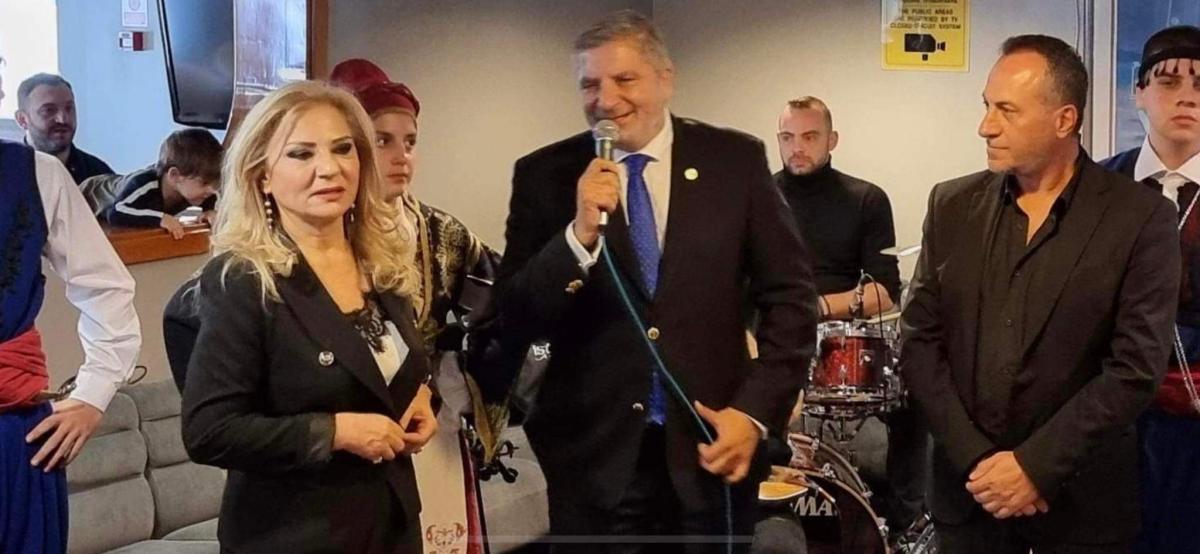 Κοπή πίτας από την Παγκρητιο Ένωση στον Πειραιά