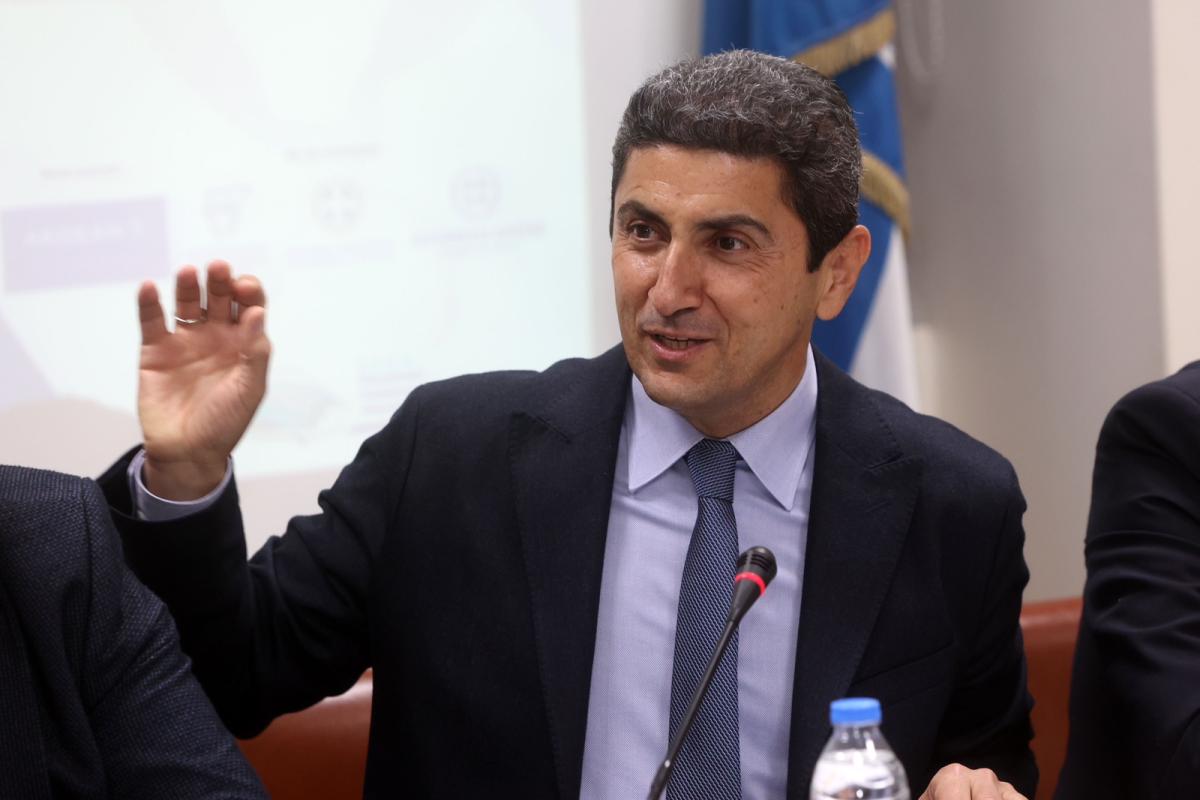 Λ. Αυγενάκης: «Ανοίγουμε ορίζοντες και προωθούμε την κρητική διατροφή, ως πρότυπο υγιεινής διατροφής» (Pics) 3 Λ. Αυγενάκης: «Ανοίγουμε ορίζοντες και προωθούμε την κρητική διατροφή, ως πρότυπο υγιεινής διατροφής» (Pics)