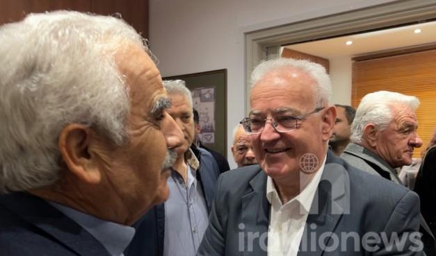 Πλήθος κόσμου στα εγκαίνια του πολιτικού γραφείου του Λάμπρου Βαμβακά (pics)