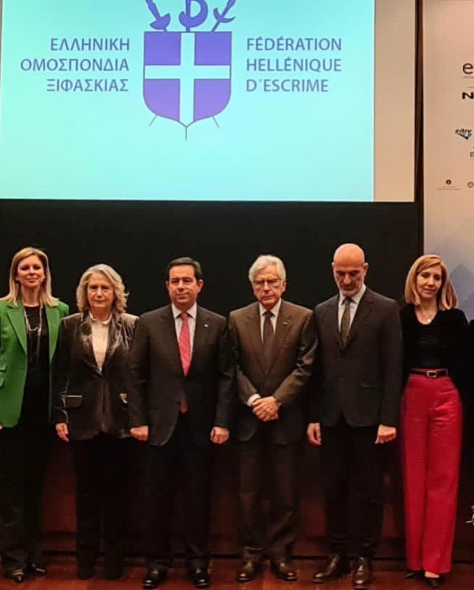 Τίμησε τον Λ. Αυγενάκη η Ομοσπονδία Ξιφασκίας