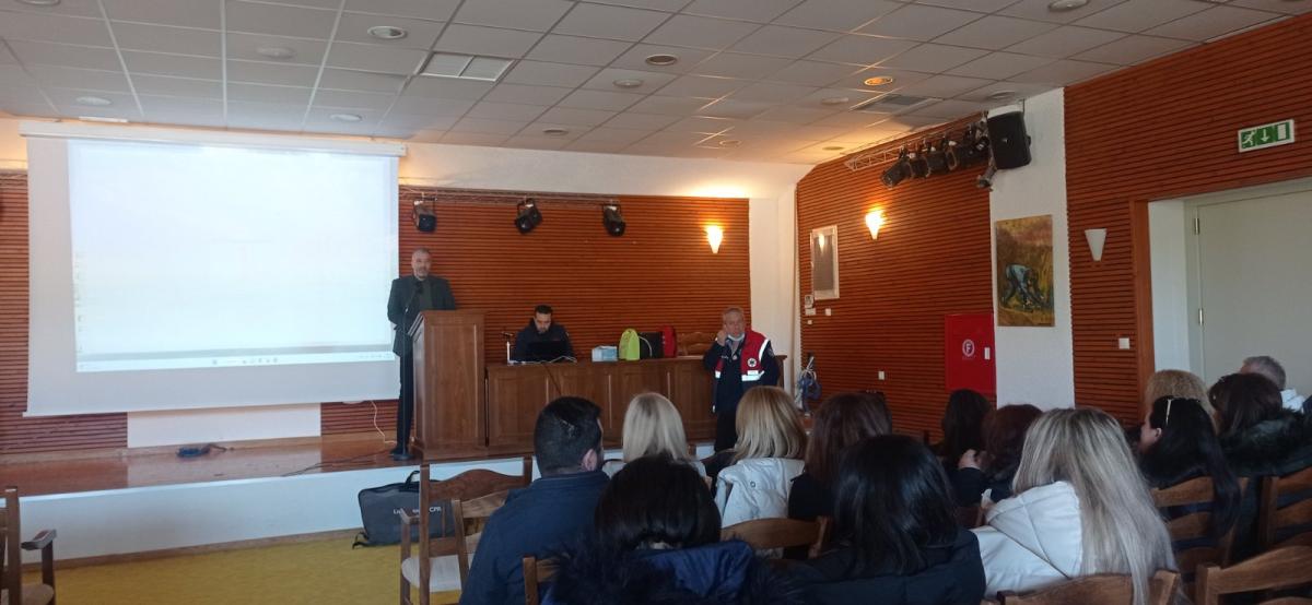 Δήμος Μινώα Πεδιάδας: Σεμινάριο πρώτων βοηθειών από το ΕΚΑΒ Κρήτης για τους υπαλλήλους του Δήμου (pics) 5 Δήμος Μινώα Πεδιάδας: Σεμινάριο πρώτων βοηθειών από το ΕΚΑΒ Κρήτης για τους υπαλλήλους του Δήμου (pics)