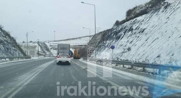 Στα λευκά "ντύθηκαν" οι Μοίρες! (pics)