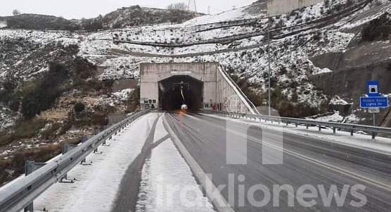 Στα λευκά "ντύθηκαν" οι Μοίρες! (pics)