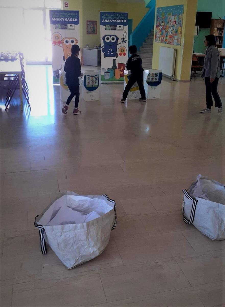 Επιτυχημένη η δράση για την ανακύκλωση στα σχολεία παρουσία του παραολυμπιονίκη Μανώλη Στεφανουδάκη (pics)