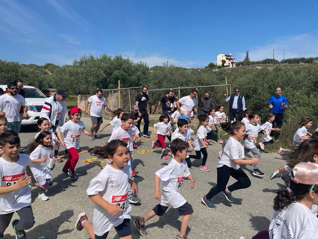 Ο Λ. Αυγενάκης δίπλα σε κάθε αθλητική εκδήλωση (pics)