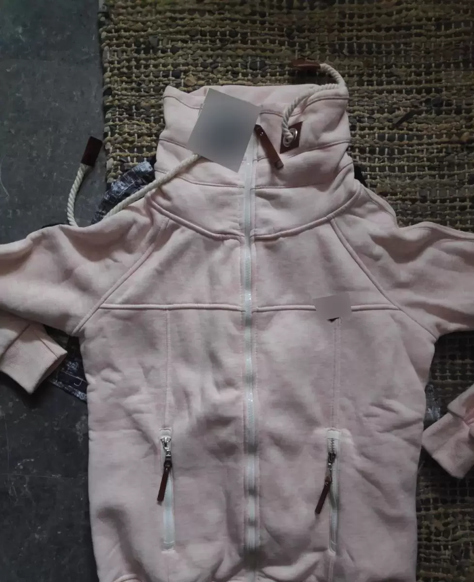 Ηράκλειο: Εντοπίστηκαν 37.000 μαΐμού προϊόντα και 23.000 λίτρα αλκοόλ - Εκατομμύρια ευρώ η ζημιά (pics,vid)