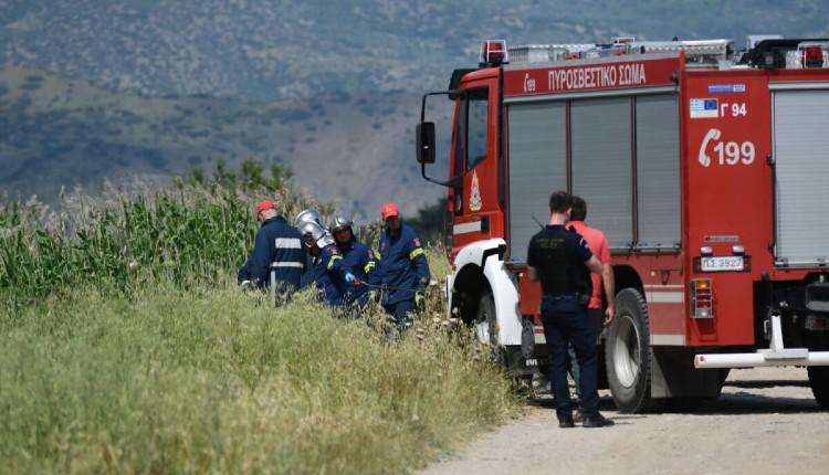 Κρήτη: Σε εξέλιξη επιχείρηση απεγκλωβισμού οδηγού που έπεσε σε χαντάκι