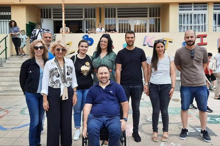 Επισκέφτηκε το 4ο Δημοτικό Σχολείο ο Γιώργος Καπελλάκης