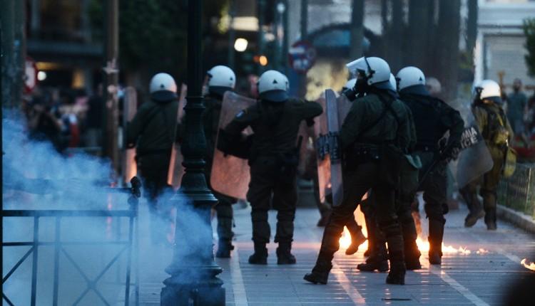 Πορείες διαμαρτυρίας στο κέντρο της Αθήνας - Έκλεισαν δρόμοι