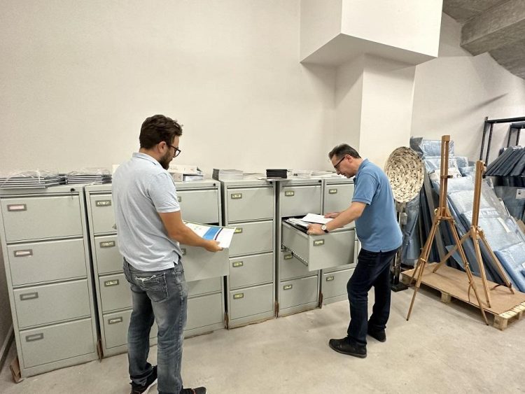 Προχωρά η ψηφιοποίηση των αρχείων τεκμηρίωσης και η δημιουργία ενιαίας ψηφιακής πλατφόρμας της Δημοτικής Πινακοθήκης