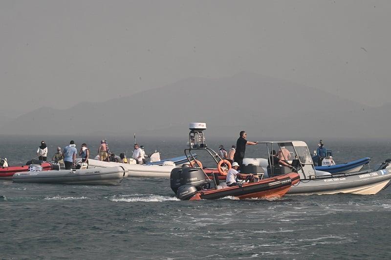 Πύρινος εφιάλτης στη Μαγνησία: Συναγερμός στη Νέα Αγχίαλο από τις εκρήξεις σε αποθήκη πυρομαχικών (vid)