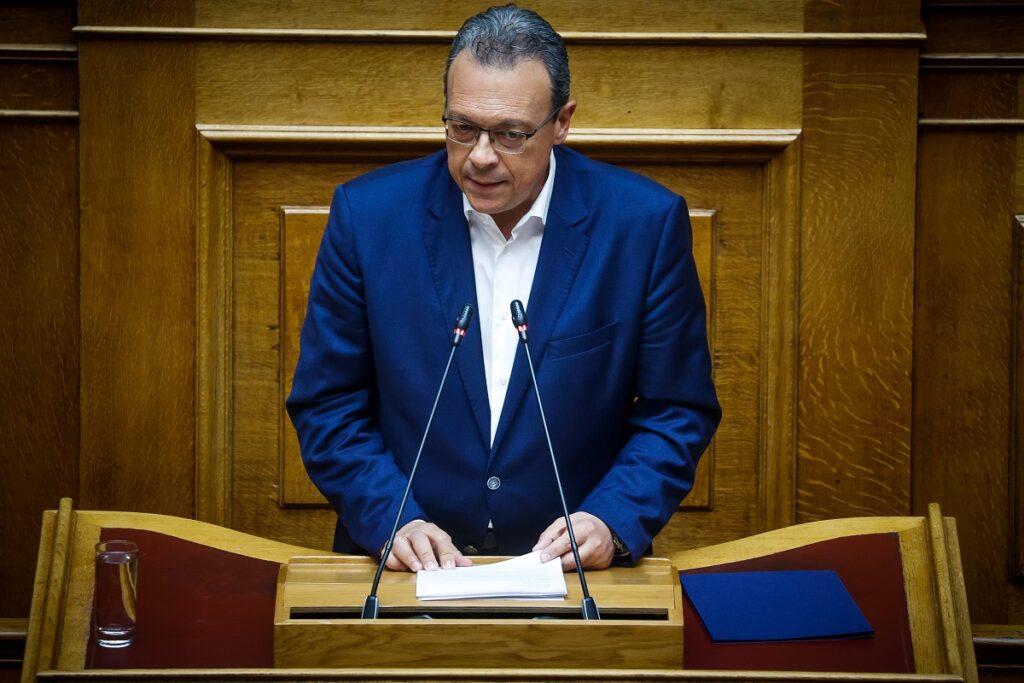 Σωκ. Φάμελλος: Ποιά τα απαιτούμενα χαρακτηριστικά του νέου αρχηγού του ΣΥΡΙΖΑ