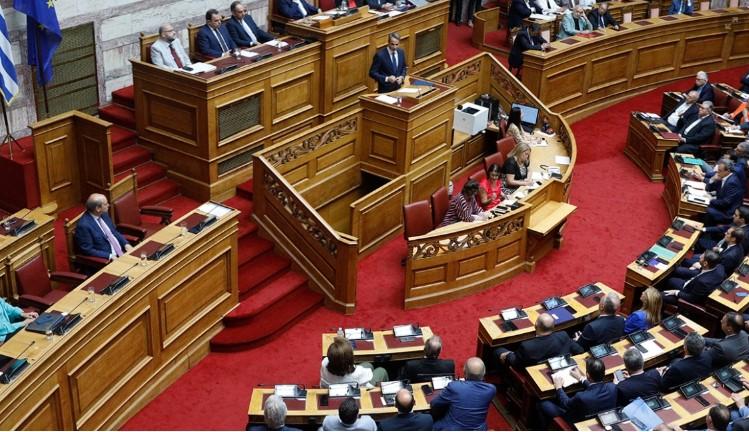 Βουλή: Με τις ομιλίες των αρχηγών ολοκληρώνονται οι προγραμματικές δηλώσεις - Ακολουθεί η ψήφος εμπιστοσύνης - Δείτε live