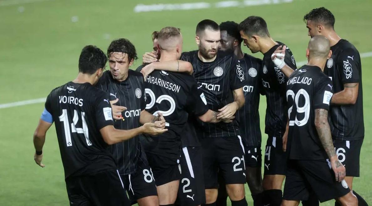 ΟΦΗ – Άρης 3-2: Ο Νέιρα έφερε τη μεγάλη νίκη στις καθυστερήσεις (vid)