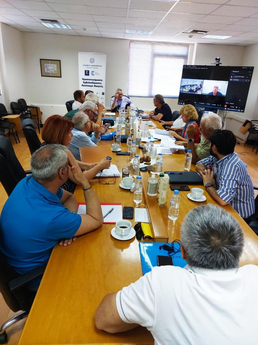 Συνάντηση εργασίας στην 7η ΥΠΕ Κρήτης με τους Διοικητές των νοσοκομείων του νησιού