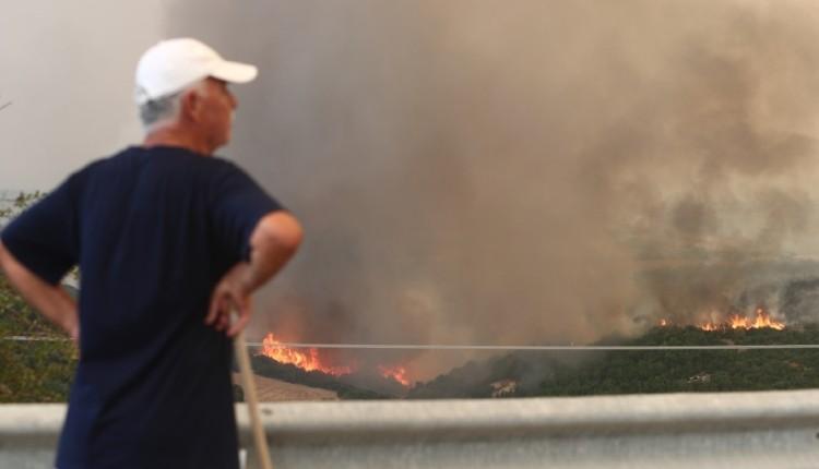 Εκκενώνεται νέο χωριό στον Έβρο - Μήνυμα του 112 για νέα πυρκαγιά