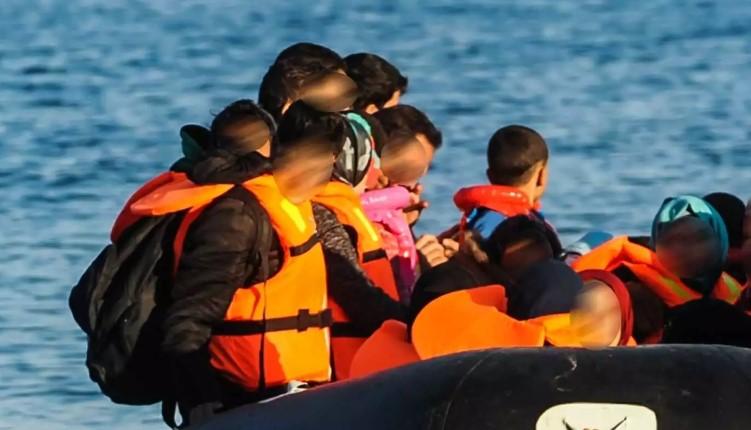 Ιταλία: Πληροφορίες για 41 νεκρούς μετανάστες σε ναυάγιο στην κεντρική Μεσόγειο