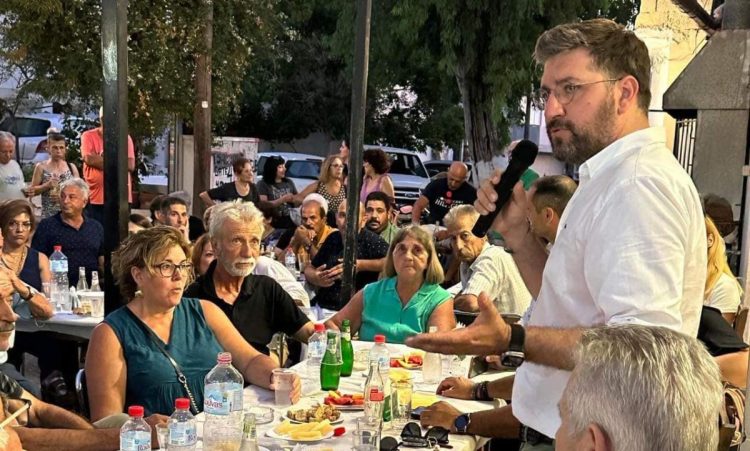 Συνάντηση με κατοίκους στο Τσαλικάκι είχε ο Μεν. Μποκέας