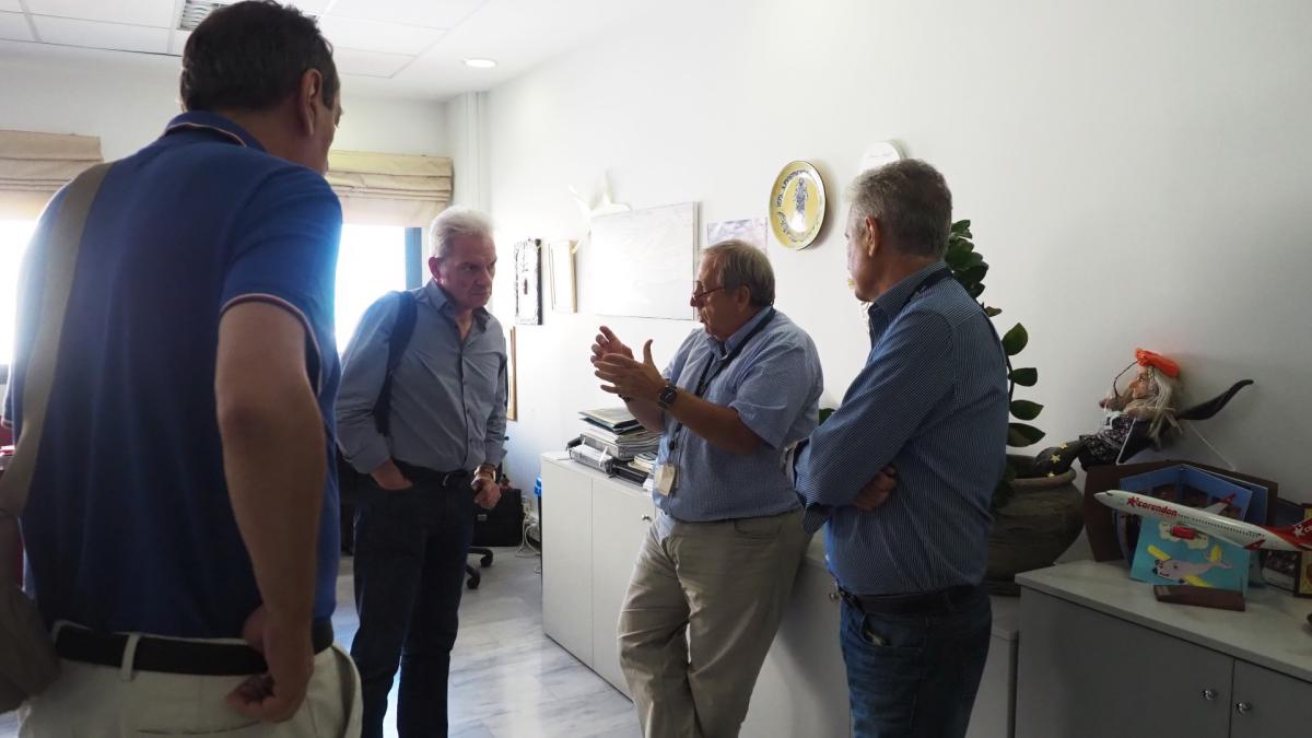 Ο Αλέξης Καλοκαιρινός στο Αεροδρόμιο «Νίκος Καζαντζάκης» 8 Ο Αλέξης Καλοκαιρινός στο Αεροδρόμιο «Νίκος Καζαντζάκης»