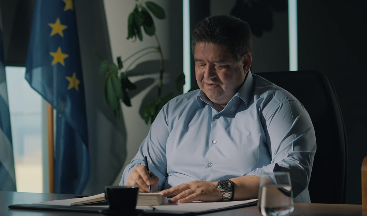 Νεο σποτ Μιχάλη Καραμαλάκη: "Είμαι εδώ και θα κάνω ό,τι χρειάζεται για να γίνει το Ηράκλειο, μια ανθρώπινη, σύγχρονη και ευρωπαϊκή πόλη"
