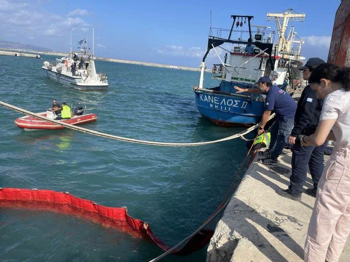 Ασκηση αντιμετώπισης θαλάσσιας ρύπανσης στο Λιμάνι Ηρακλείου