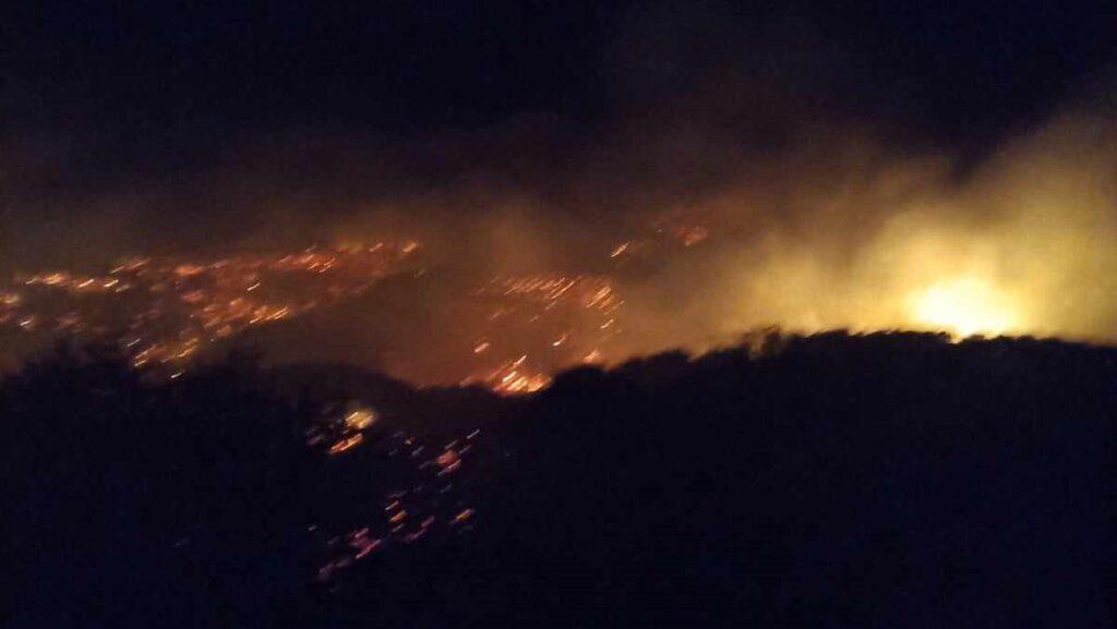 Κρήτη: Μεγάλη κινητοποίηση της Πυροσβεστικής για πυρκαγιά σε ορεινή περιοχή (pic)