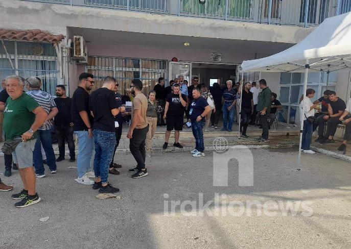 Τυμπάκι: Προχωράει με ομαλούς ρυθμούς η διαδικασία ψηφοφορίας (pics)