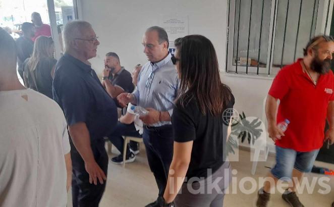 Τυμπάκι: Προχωράει με ομαλούς ρυθμούς η διαδικασία ψηφοφορίας (pics)