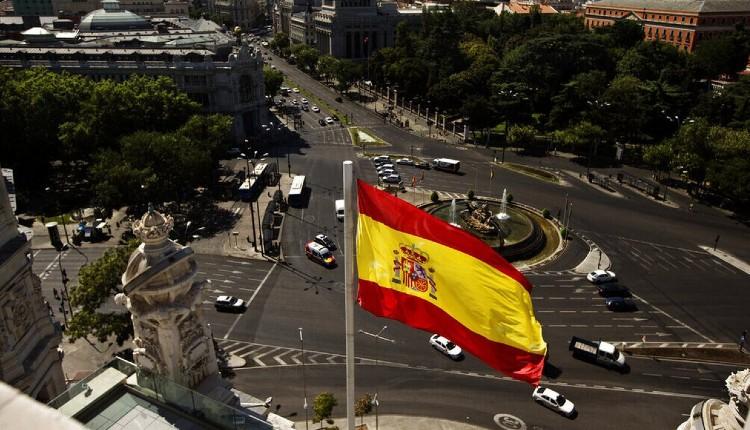 Ισπανία: Αύξηση κατά 4% σχεδιάζει για τον κατώτατο μισθό η κυβέρνηση