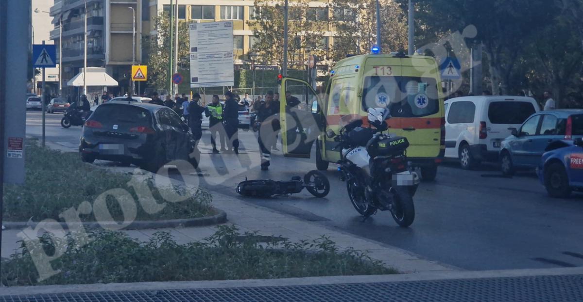 Νέο θανατηφόρο τροχαίο στην Θεσσαλονίκη - Αστικό λεωφορείο παρέσυρε μηχανάκι και αυτοκίνητα (pics)