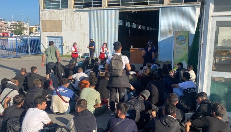 Κι άλλη απόβαση μεταναστών στην Κρήτη – 33 άτομα βρέθηκαν να περιπλανούνται
