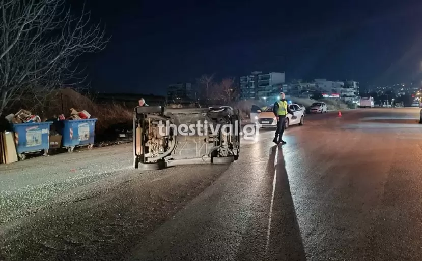 Αυτοκίνητο έπεσε σε παρκαρισμένο όχημα – Ένας τραυματίας 4 Αυτοκίνητο έπεσε σε παρκαρισμένο όχημα – Ένας τραυματίας