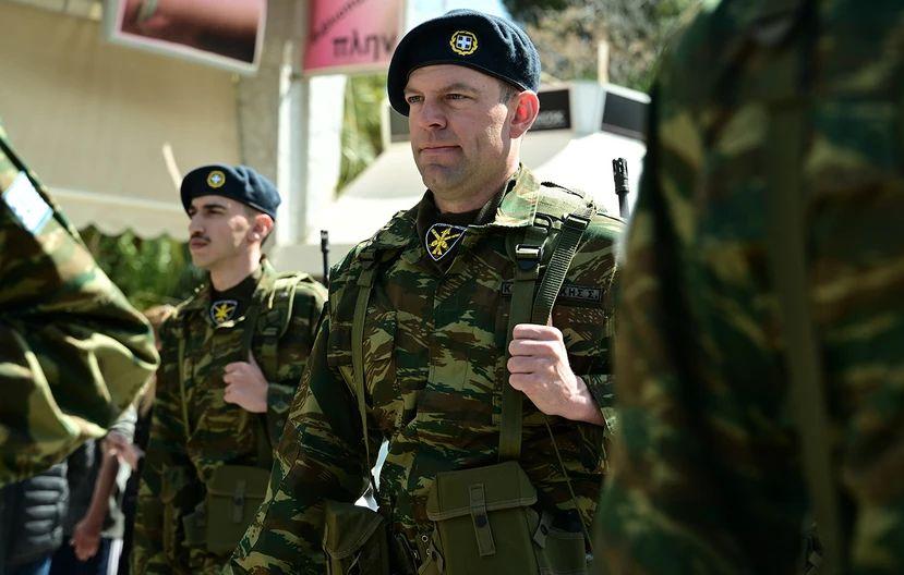Στα χακί έκανε παρέλαση στη Θήβα ο Στέφανος Κασσελάκης για την επέτειο της 25ης Μαρτίου (pics) 7 Στα χακί έκανε παρέλαση στη Θήβα ο Στέφανος Κασσελάκης για την επέτειο της 25ης Μαρτίου (pics)