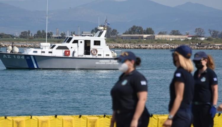 Κρήτη: Μεγάλη επιχείρηση του λιμενικού για τον εντοπισμό και την μεταφορά μεταναστών