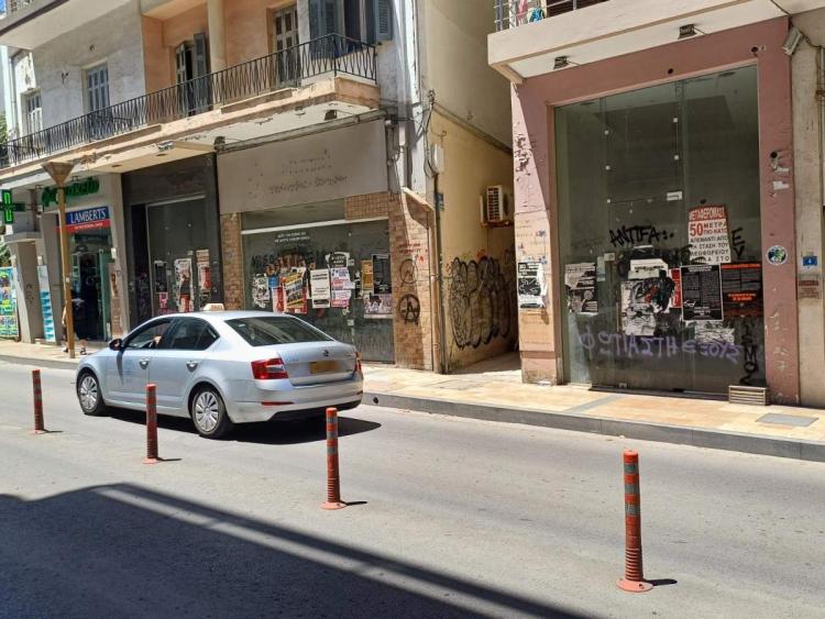 Hράκλειο: Σοκάρουν οι εικόνες με κλειστά μαγαζιά... στη σειρά - Λουκέτο σε καταστήματα στο κέντρο (δείτε φωτογραφίες)