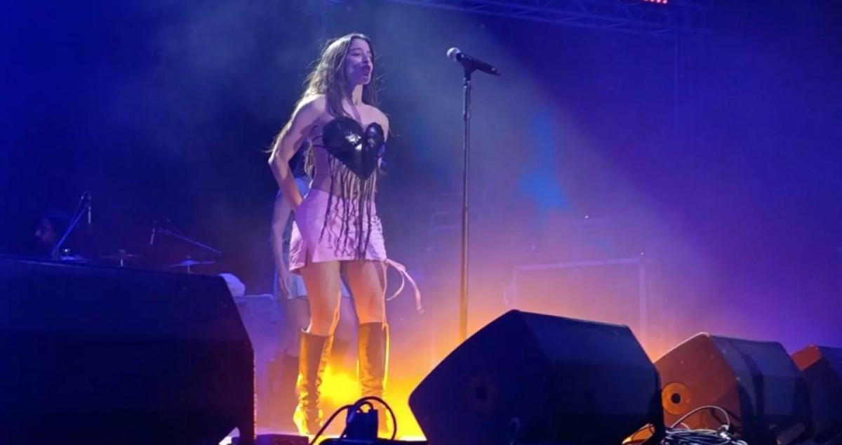 Matala Beach festival: Πλημμύρισε η θρυλική παραλία από κόσμο και μουσική