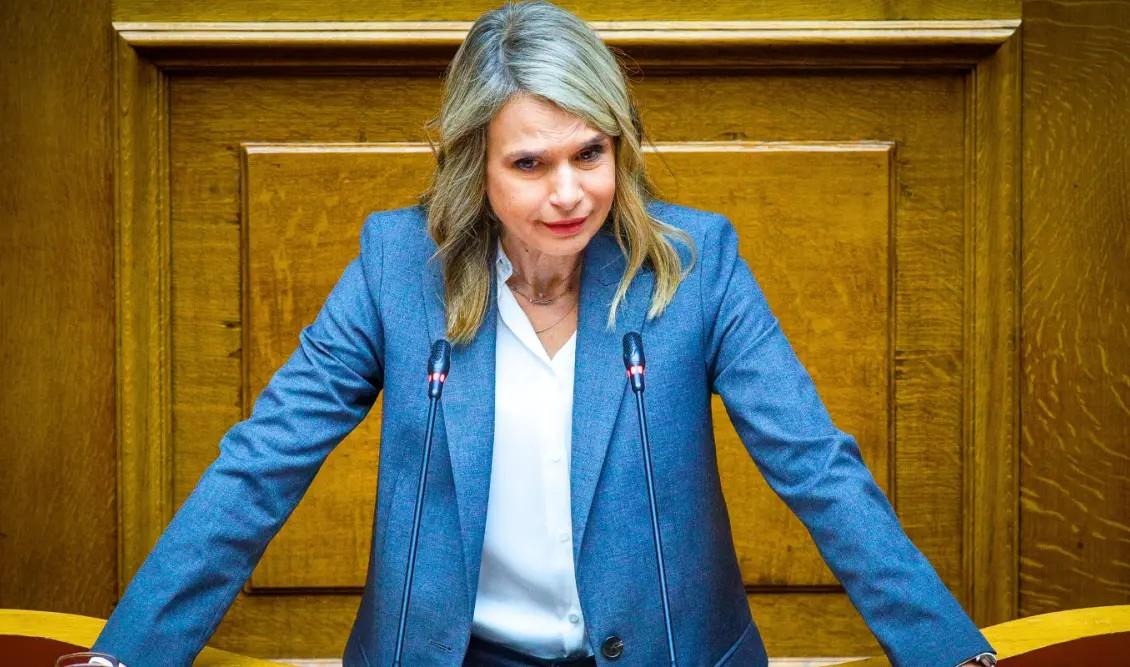 Υποψήφια πρόεδρος του ΠΑΣΟΚ η Μιλένα Αποστολάκη