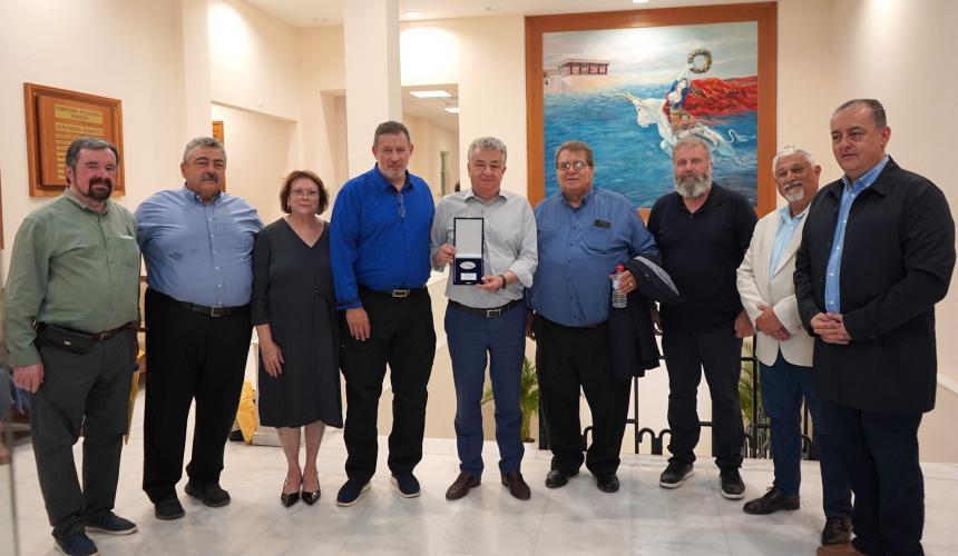 Επίσκεψη του νέου Προέδρου του Παγκοσμίου Συμβουλίου Κρητών στον Περιφερειάρχη Κρήτης