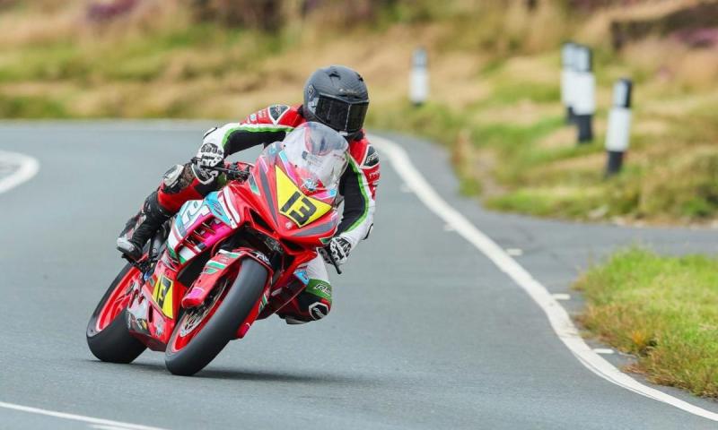 Θρήνος σε αγώνα μοτοσικλέτας: Σκοτώθηκε ο 43χρονος αναβάτης, Λουίς Ο’ Ρίγκαν στο Isle of Man