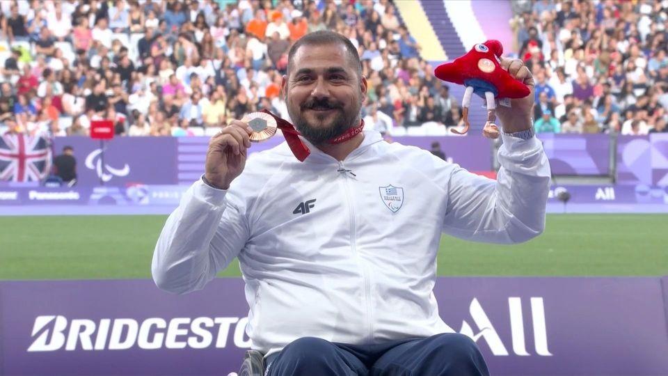 Η απονομή του χάλκινου μεταλλίου στον Μανώλη Στεφανουδάκη! (vid)
