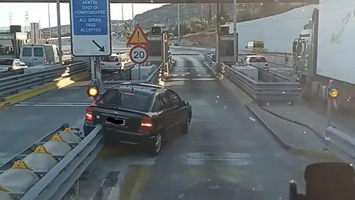 Τέτοιοι οδηγοί κυκλοφορούν ανάμεσά μας! - Δείτε βίντεο