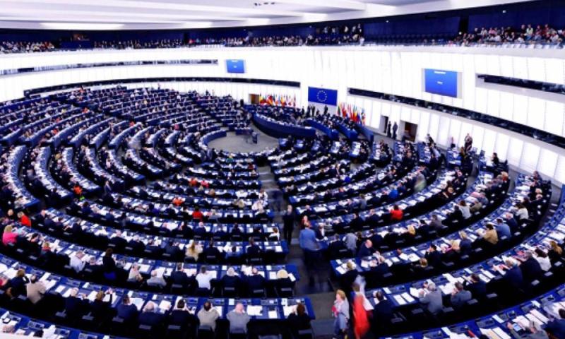 Στρασβούργο: Έκρηξη σε τρένο που μετέφερε Ευρωβουλευτές