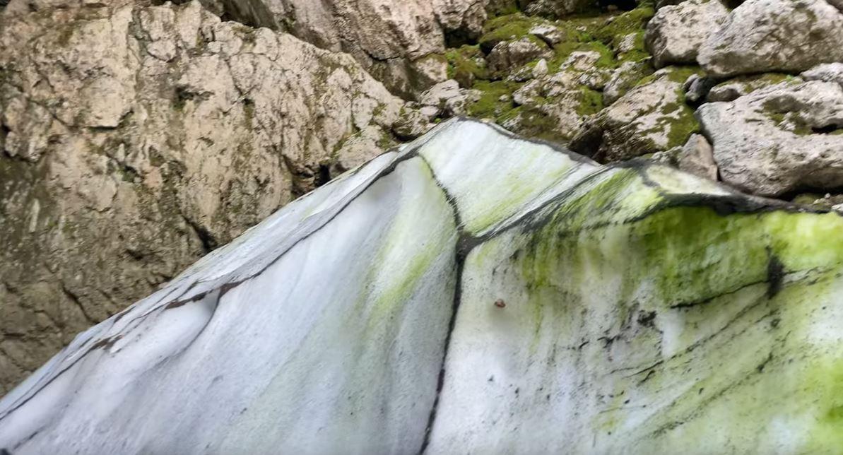 Κρήτη: Το σπήλαιο σε υψόμετρο 1800 μέτρων που οι πάγοι του δε λιώνουν ποτέ