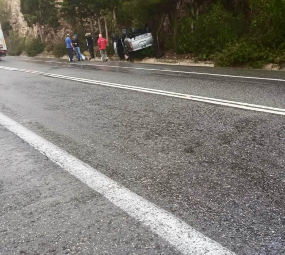 Μπαράζ τροχαίων στον ΒΟΑΚ - Σοκάρουν οι εικόνες (pics)