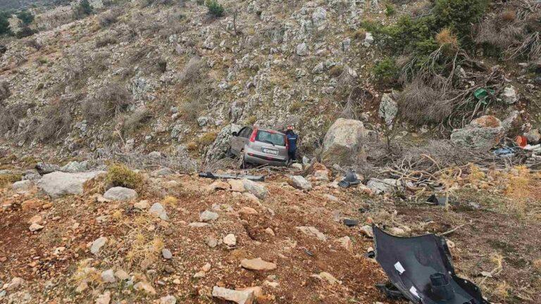 Tροχαίο ατύχημα με τραυματία 97χρονο οδηγό