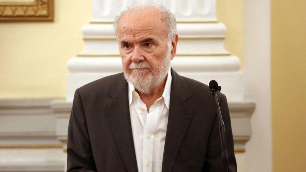 Έφυγε από τη ζωή ο ποιητής Μιχάλης Γκανάς