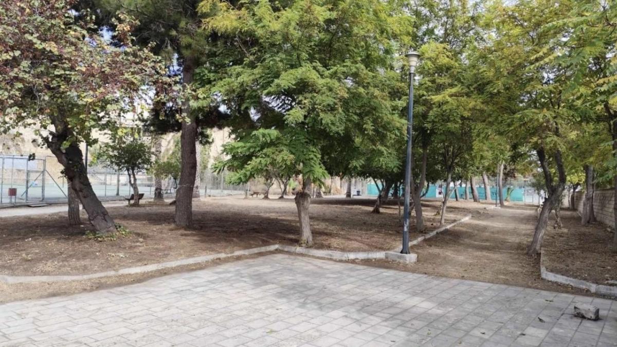 Εξωραΐζεται το Πάρκο Νεολαίας στη Λεωφόρο Ικάρου